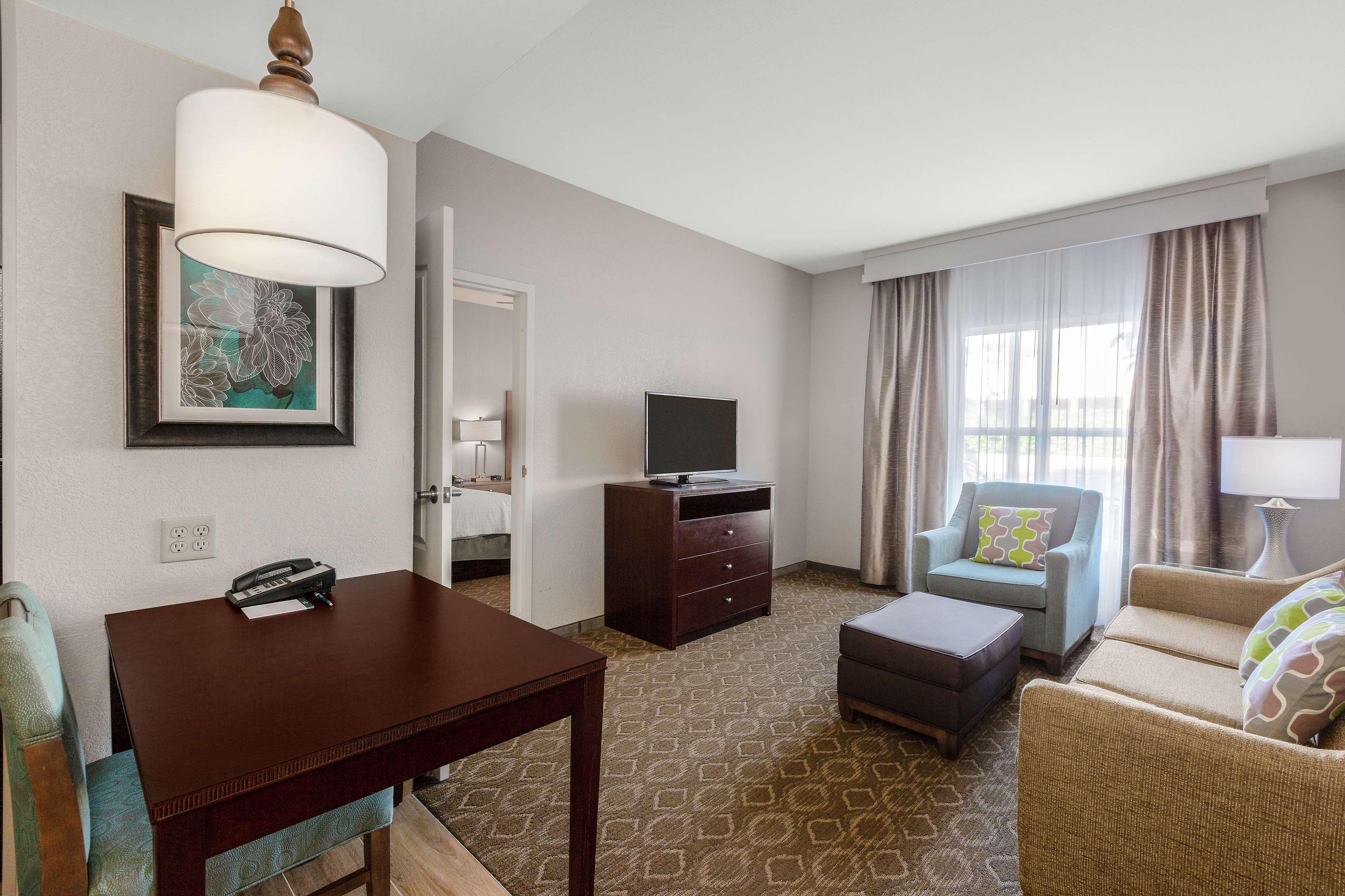 Homewood Suites By Hilton Carlsbad-North San Diego County Exterior photo