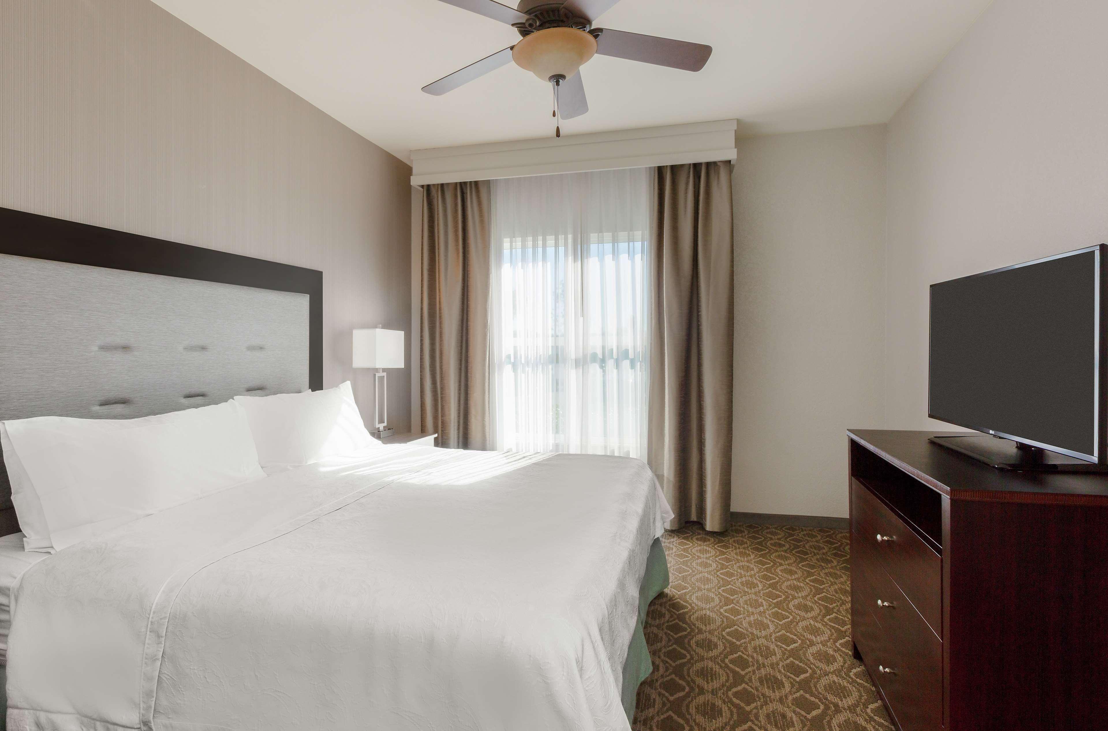 Homewood Suites By Hilton Carlsbad-North San Diego County Exterior photo