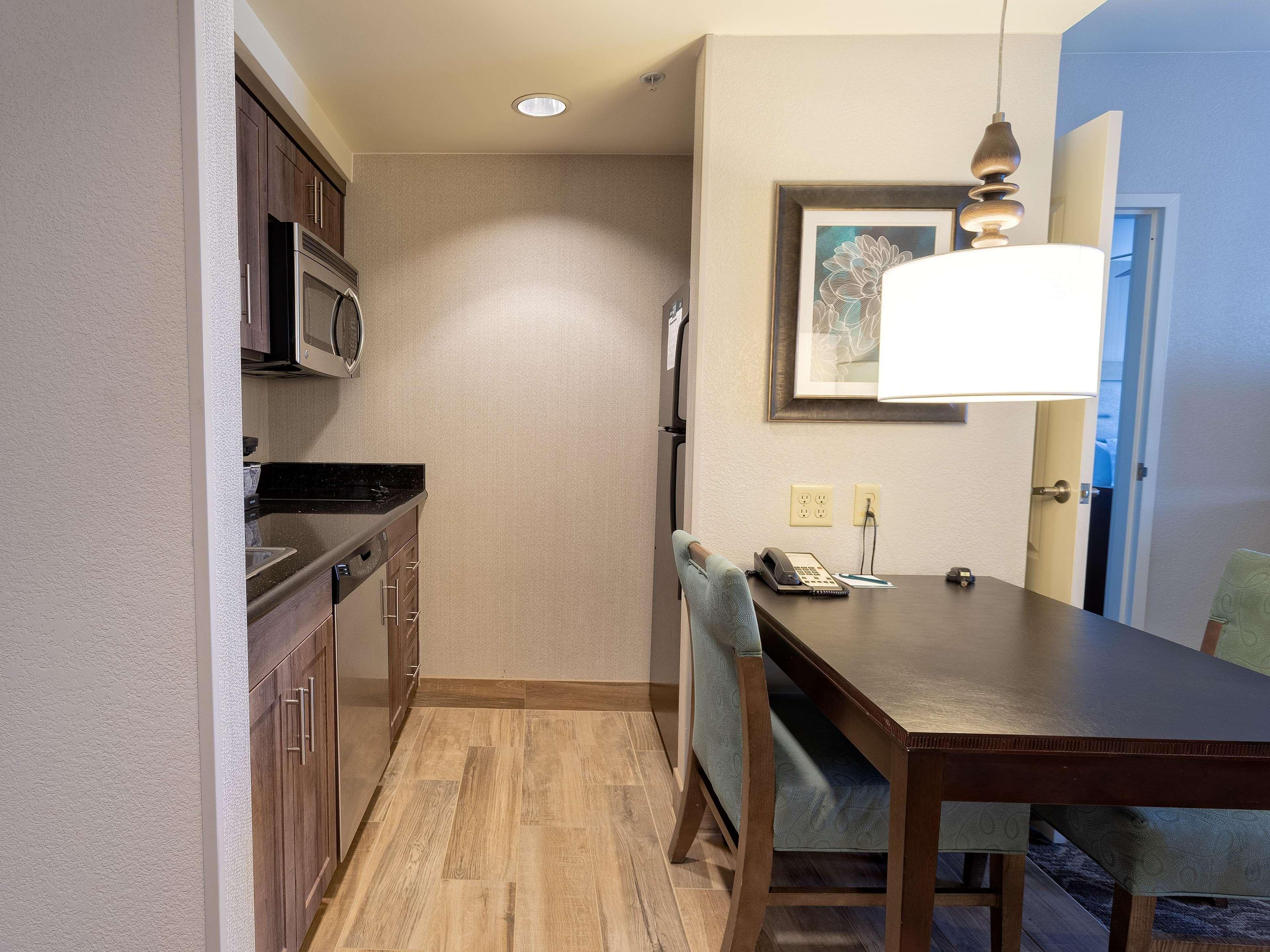 Homewood Suites By Hilton Carlsbad-North San Diego County Exterior photo