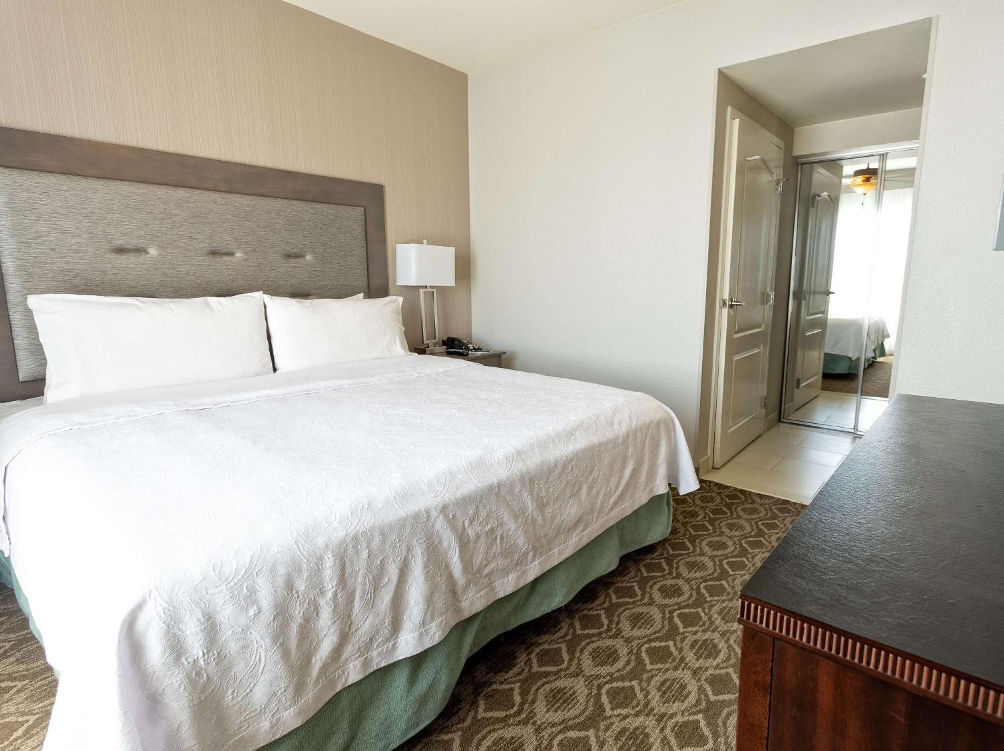 Homewood Suites By Hilton Carlsbad-North San Diego County Exterior photo